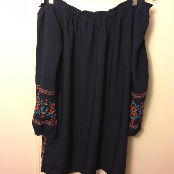 SOLD ELSEWHERE- boho shift dress - Picture 6 of 7